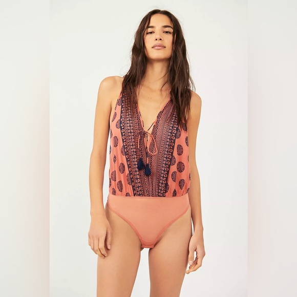 Free People Soul Of The Sun Bodysuit Size XS NWT - Picture 3 of 8